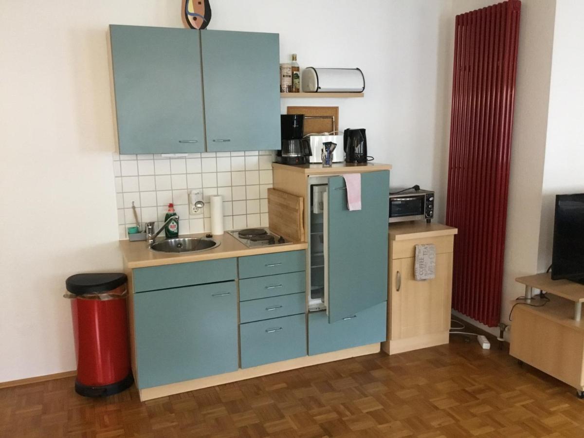 Apartmenthaus Zentrum Komfort Apartments Mit Minikuchen Verschiedener Grossen 卡塞尔 外观 照片