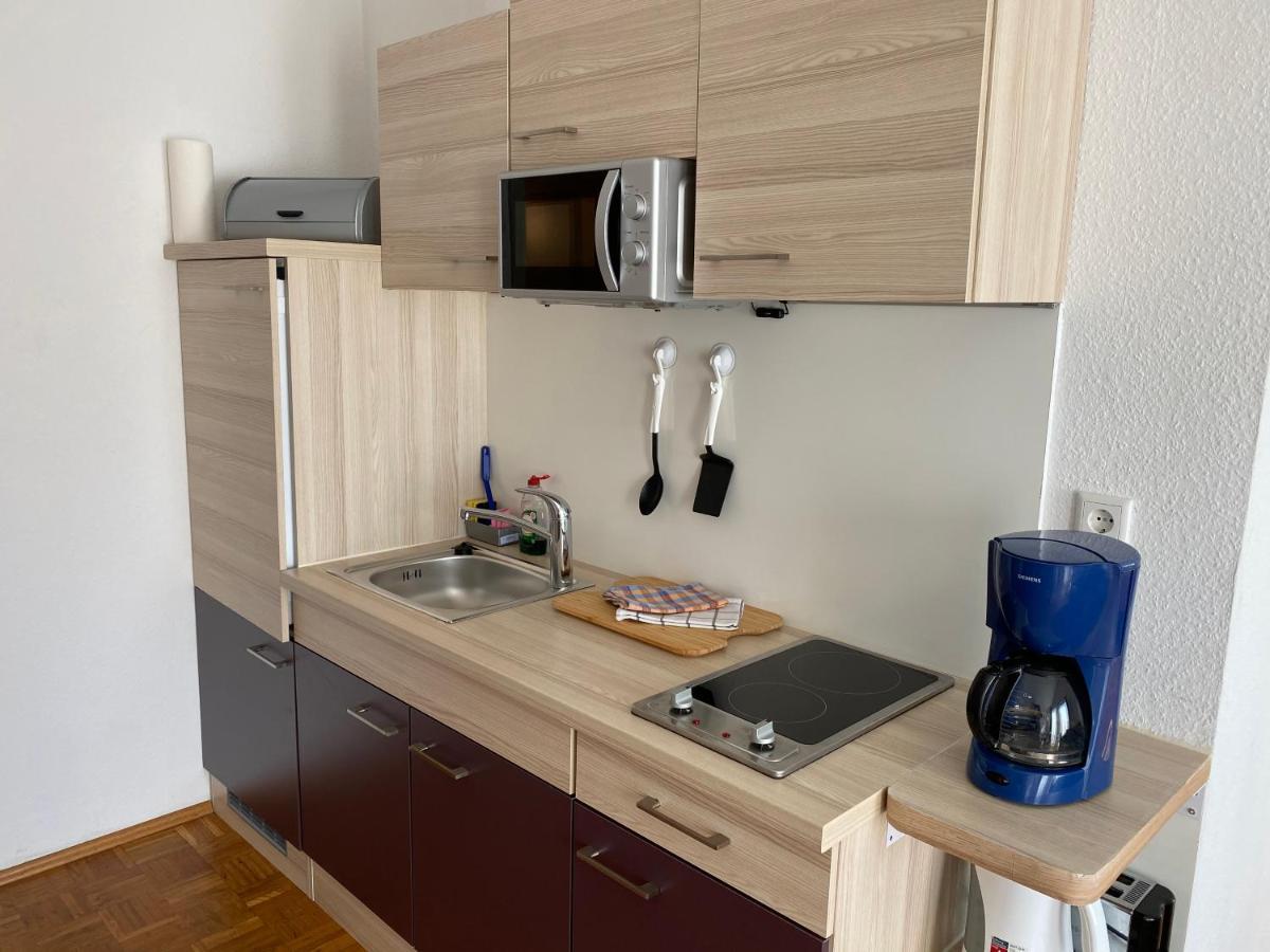 Apartmenthaus Zentrum Komfort Apartments Mit Minikuchen Verschiedener Grossen 卡塞尔 外观 照片