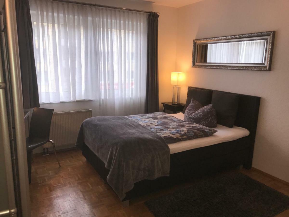 Apartmenthaus Zentrum Komfort Apartments Mit Minikuchen Verschiedener Grossen 卡塞尔 外观 照片